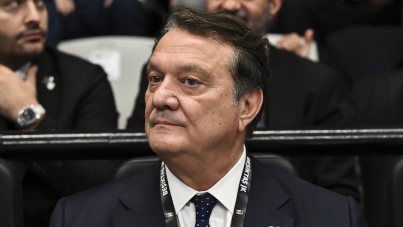 Başkan Hasan Arat'ın hedefi yabancı teknik direktör!