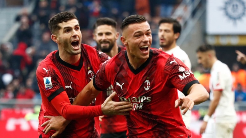Milan evinde Monza'yı rahat yendi!