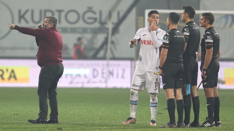 Türk futbolunda yaşanan son olaylar futbolseverleri şaşırtıyor: Organize bir saldırı mı