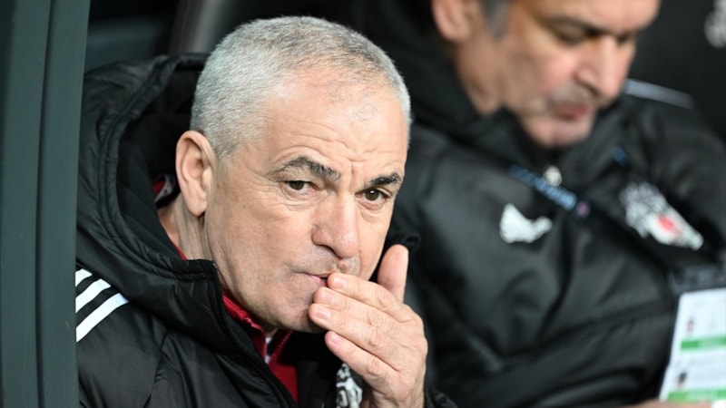 Rıza Çalımbay'ın Beşiktaş serüveni 7 maç sürdü!