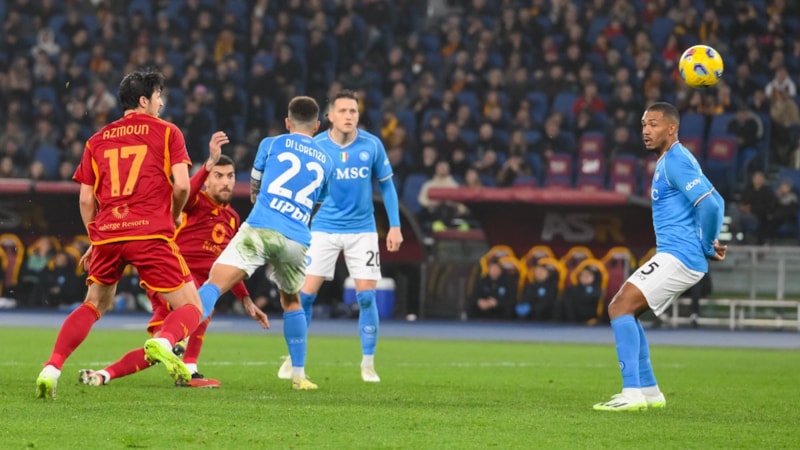 Roma konuk ettiği Napoli'yi mağlup etti