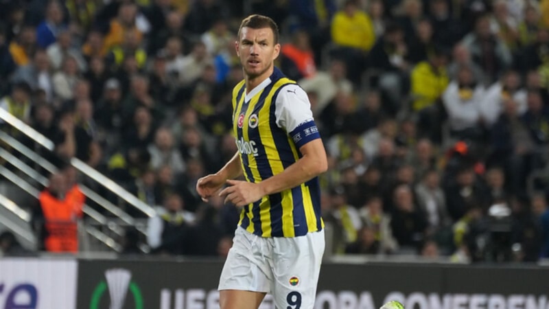 Edin Dzeko'dan derbi sözleri: Göreceksiniz