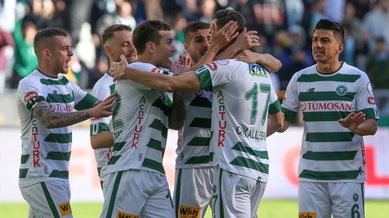 Konyaspor, Kayserispor'u iki golle geçti