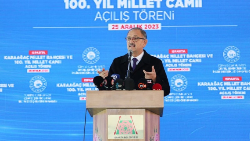 Bakan Özhaseki: Biz teröristlerle savaşırken, TBMM'de sözcülüklerini yapanlar var