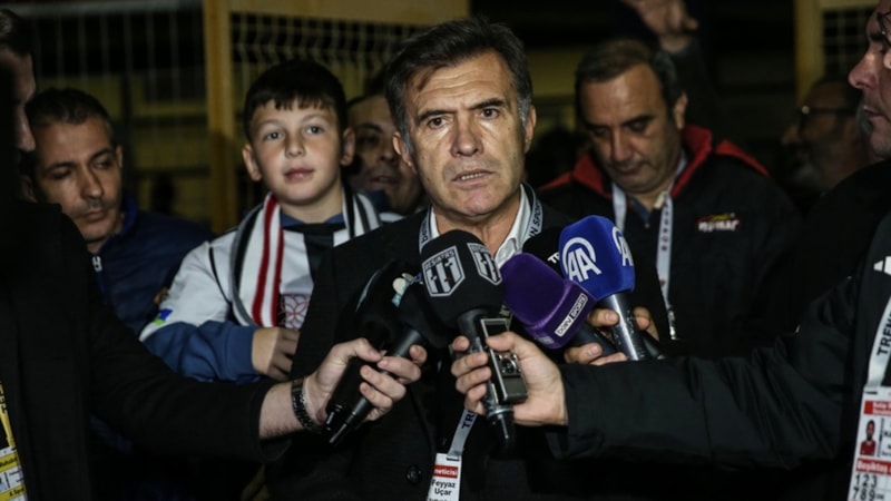 Beşiktaş'ta Sergen Yalçın gelişmesi: Resmi açıklama geldi