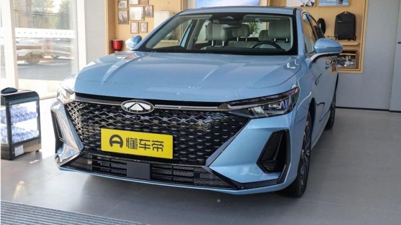Chery Fengyun A8, Çin'de ön siparişe açıldı: İşte fiyatı
