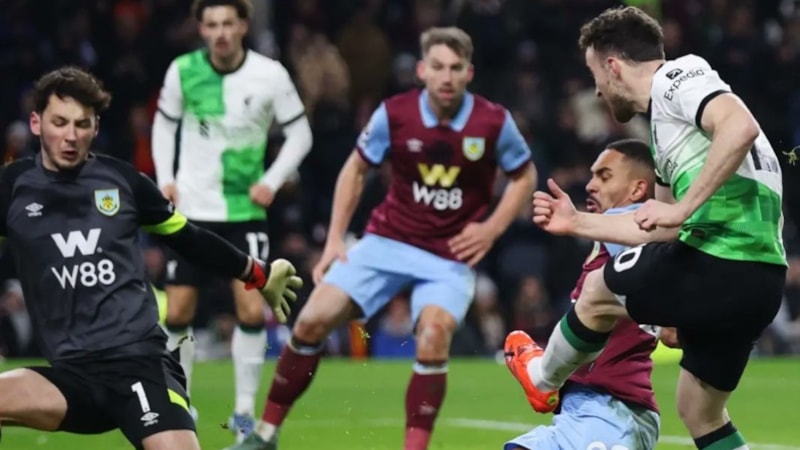 Liverpool, Burnley deplasmanında hata yapmadı