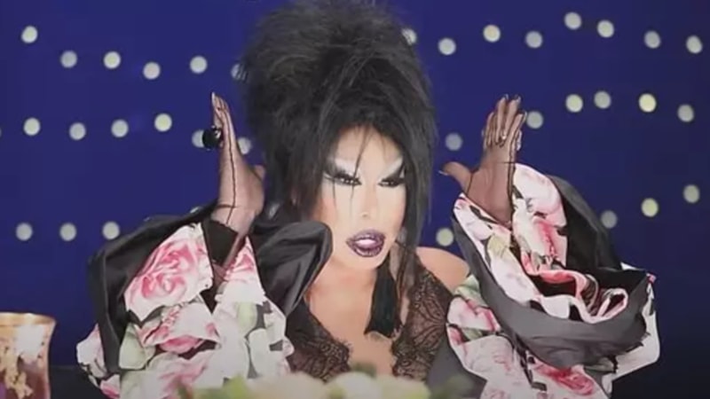 Bülent Ersoy, Barış Arduç'un öpüşmesini değerlendirdi: 