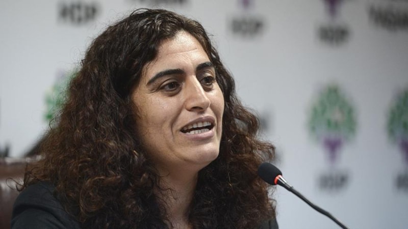 Cezaevindeki 'Abdullah Öcalan'a özgürlük' için açlık grevine Sebahat Tuncel de katıldı