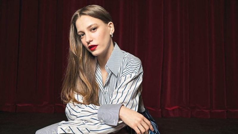 Serenay Sarıkaya sinemanın tozunu attıracak! O artık bir süperstar…