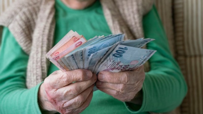 SSK ve Bağkur emekli zammı açıklandı! İşte 2024'ün aylık maaşı...