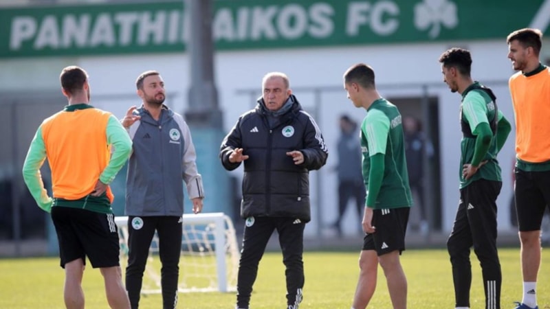Fatih Terim'in ilk maçı hangi kanalda? Panathinaikos maçı şifresiz kanalda mı?