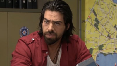 Arka Sokaklar’ın Murat Komiser’iydi! Uğur Pektaş maneviyata yöneldi, son haline yorum yağdı