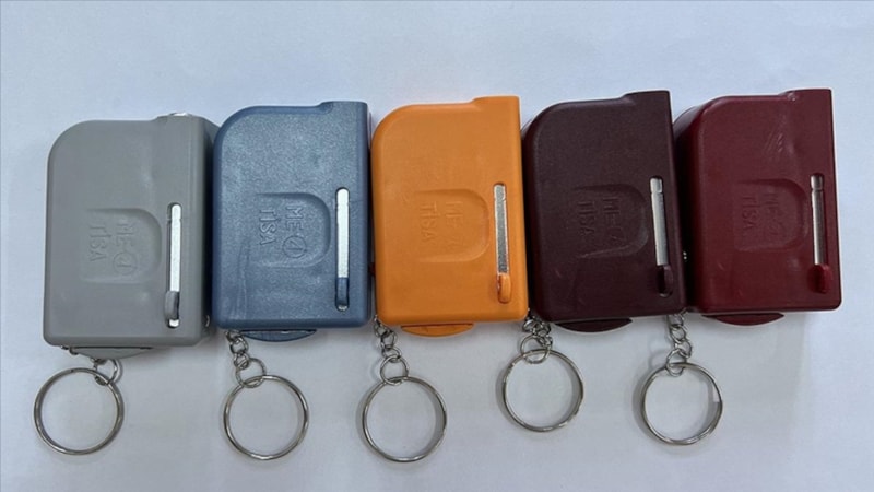 İstanbul'da lise öğrencileri, anahtarlık şeklinde deprem kiti geliştirdi