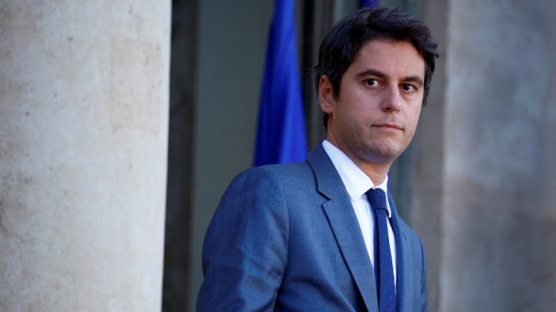 Fransa'da hükümet değişti...Emmanuel Macron'a gay başbakan!