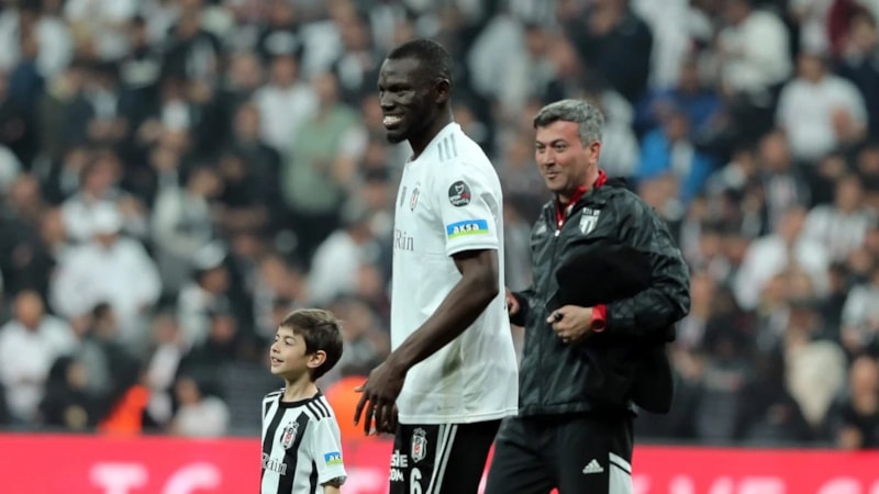 Beşiktaş'tan Omar Colley'in sağlık durumu hakkında açıklama