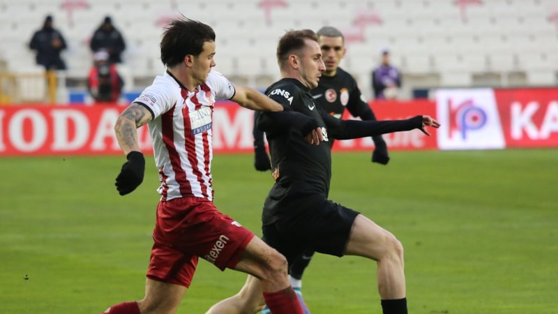 Galatasaray, Sivasspor'la berabere kaldı