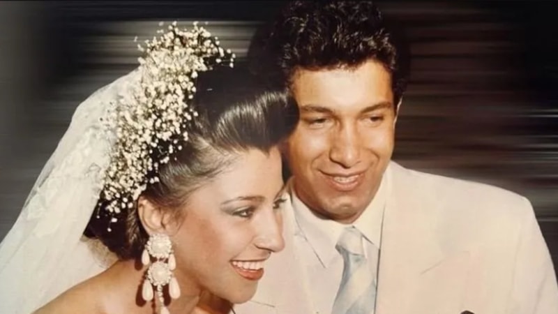 Behzat Uygur 33 yıllık eşi Çiğdem Uygur ile Maldivler'e gitti! İkili adeta aşk tazeledi