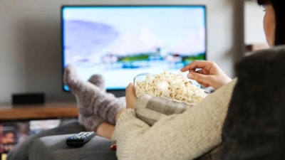 TV'de bugün: 12 Ocak 2024 yayın akışları! Kızılcık Şerbeti, Yalı Çapkını, Ateş Kuşları...