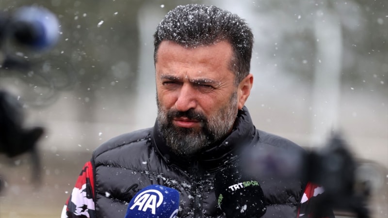 Bülent Uygun: 3'ü yabancı 5 transfer yapacağız