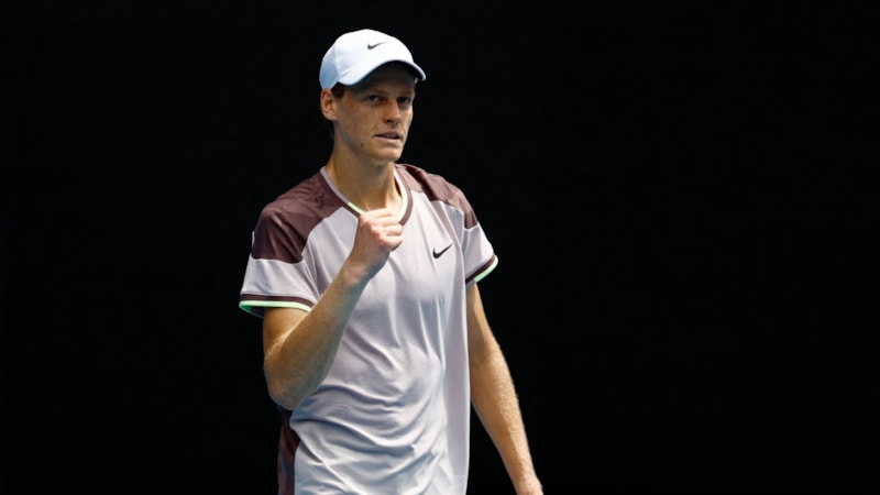 Avustralya Açık'ta Jannik Sinner ve Andrey Rublev turladı