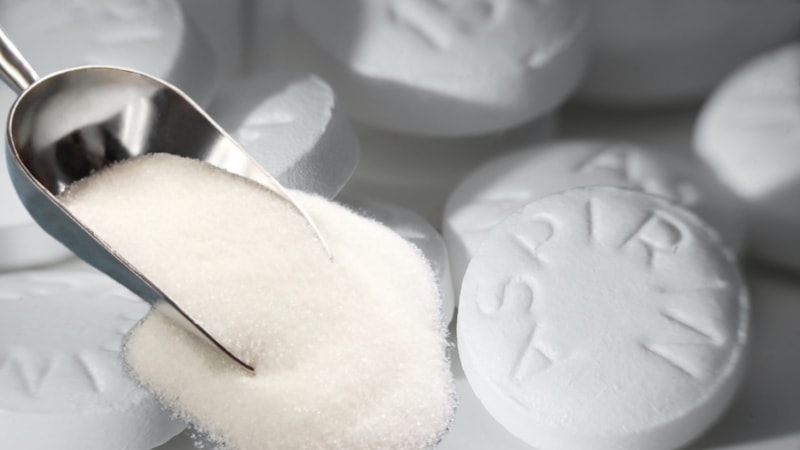 Şeker ile aspirini karıştırın, bakın neler oluyor! Akıl sır ermez...