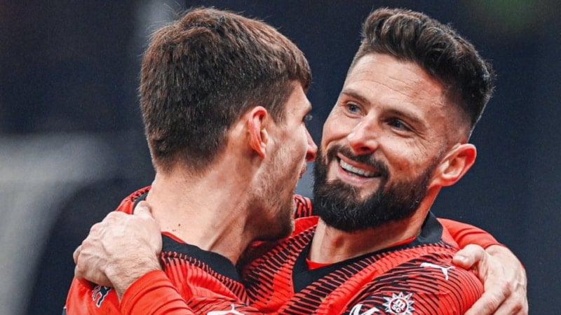 Milan dev maçta Roma'yı devirdi