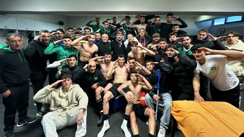 Amedspor'la berabere kalan Denizlispor asker selamıyla şehitleri andı