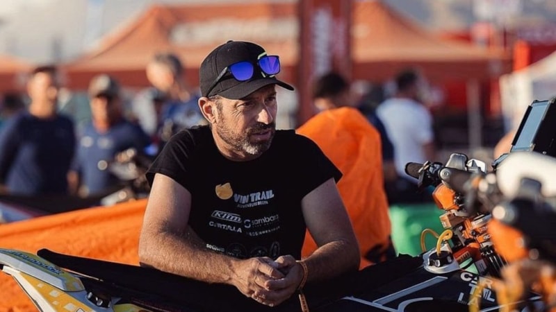 Dakar Rallisi'nde kaza yapan motosikletçi Carles Falcon yaşamını yitirdi