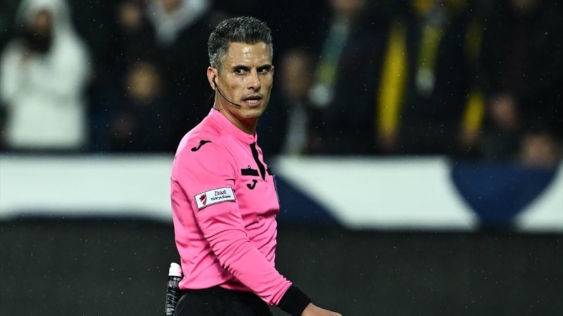 Ankaragücü - Rizespor maçında tartışılan pozisyonlar