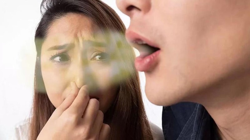 En az fırçalama kadar etkili! Bu beş besinle ağız kokusundan eser kalmıyor…