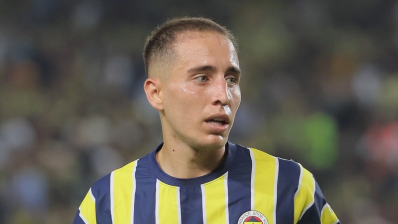 Emre Mor yolcu! Başakşehir devreye girdi