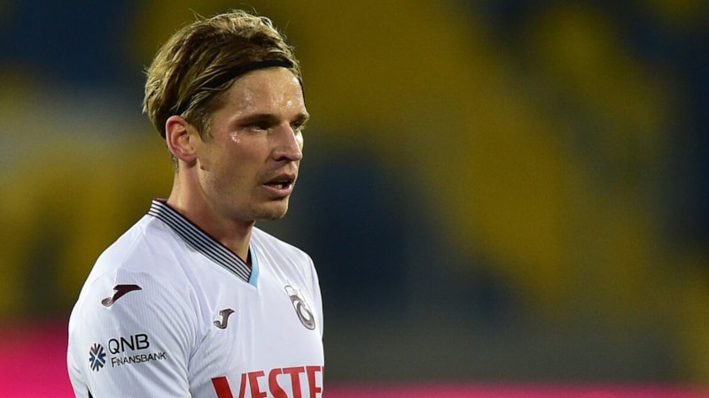 Trabzonspor'da sözleşme feshi! Deneyimli futbolcuyla yollar ayrıldı