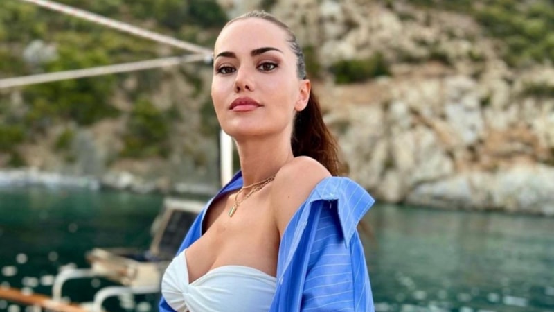 Fahriye Evcen'den şaşırtan paylaşım! Oğlu Kerem'in yüzünü gösterdi: İyi ki doğdun