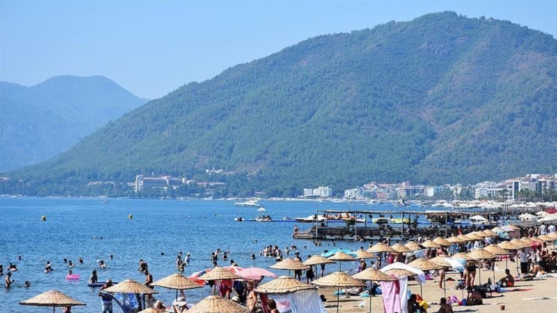 Antalya lider! Yabancılara konut satışı 2023'te yüzde 48,1 azaldı