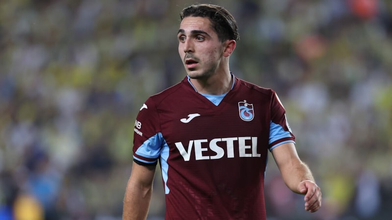 Hull City, Abdülkadir Ömür transferini bitiriyor