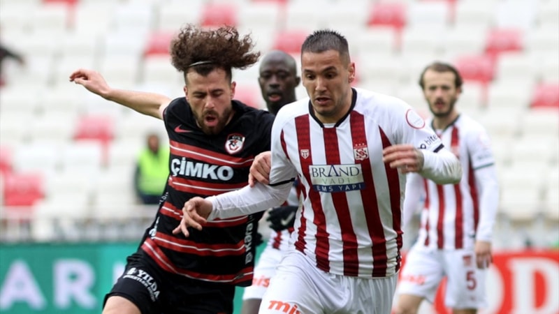 Sivasspor - Gaziantep FK maçında kazanan yok