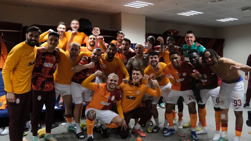 Galatasaray'dan Trabzonspor galibiyet sonrası büyük sevinç