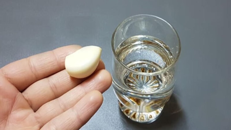 Sabah uyanır uyanmaz bir tane yiyen taş gibi oluyor