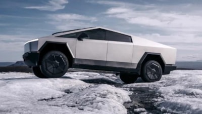 Tesla Cybertruck sahipleri aracın menzilinden şikayetçi