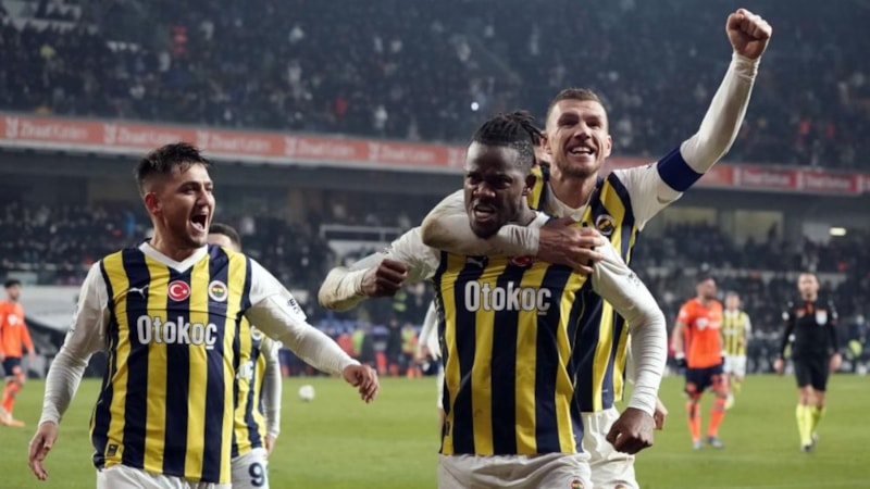 Fenerbahçe, Başakşehir deplasmanında tek golle güldü