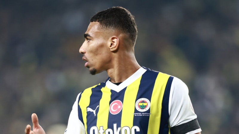 Fenerbahçe'de Alexander Djiku sürprizi! Başakşehir maçının kadrosuna alındı