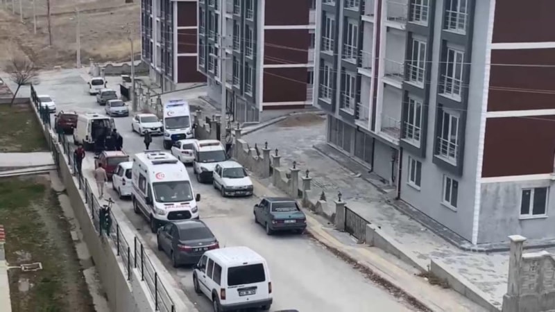 Kütahya'da 40 öğrenci, yemekten zehirlendi