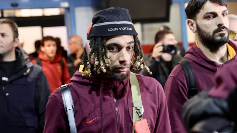 İstanbulspor maçı öncesi Sacha Boey gelişmesi! Kadrodan çıkarıldı