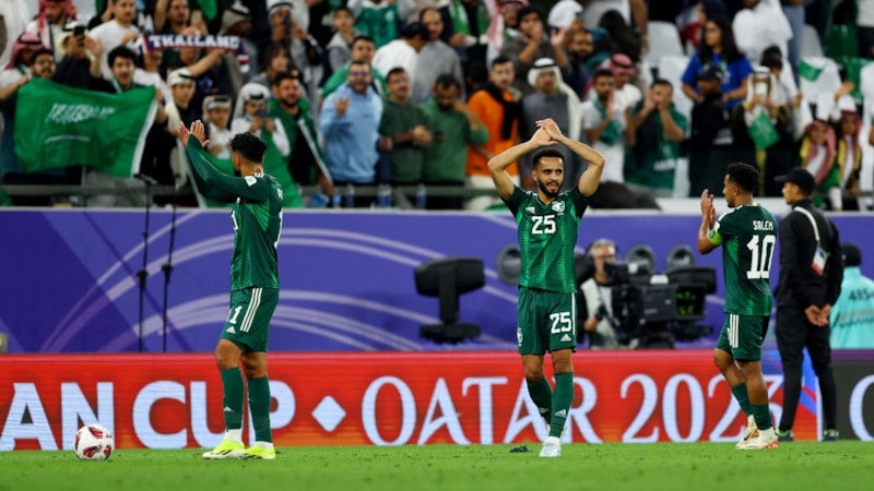 Suudi Arabistan ve Tayland, Asya Kupası'nda turladı