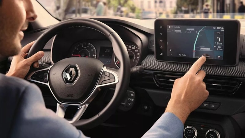 Araba alacaklara son şans! Renault gemileri yaktı: Bu fiyata bir daha bulunmaz