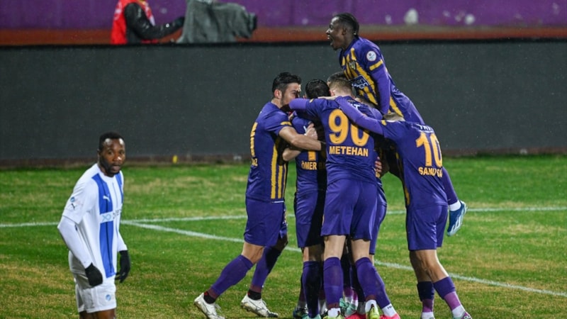 Lider Eyüpspor, Tuzlaspor'u farklı geçti