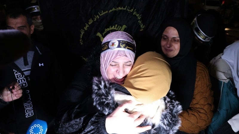 Hamas: Esir takası için Gazze'ye saldırılar durmalı