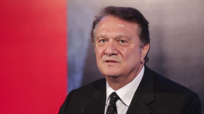 Hasan Arat sessizliğini bozdu: Kimse beni menajerlerin kucağına itemez