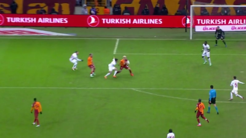 Barış Alper Yılmaz'ın golünden önce el var mı? Hakem yorumcuları değerlendirdi